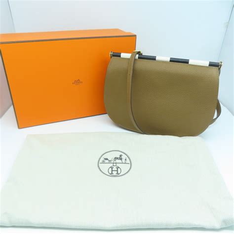 saut hermes handbag|HERMES Taurillon Clemence Chevre Mysore Saut 25 Sesame.